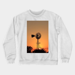 Kansas Golden Sunset with a Windmill silhouette. Crewneck Sweatshirt